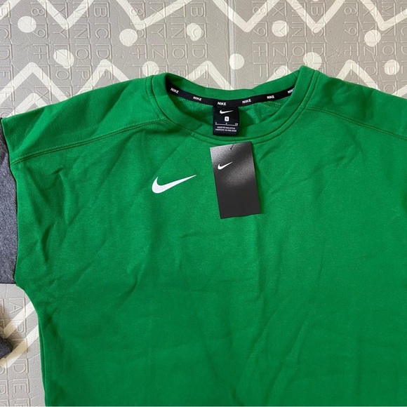Nike crop top training running yoga green top sweater sweatshirt - Picture 3 of 3